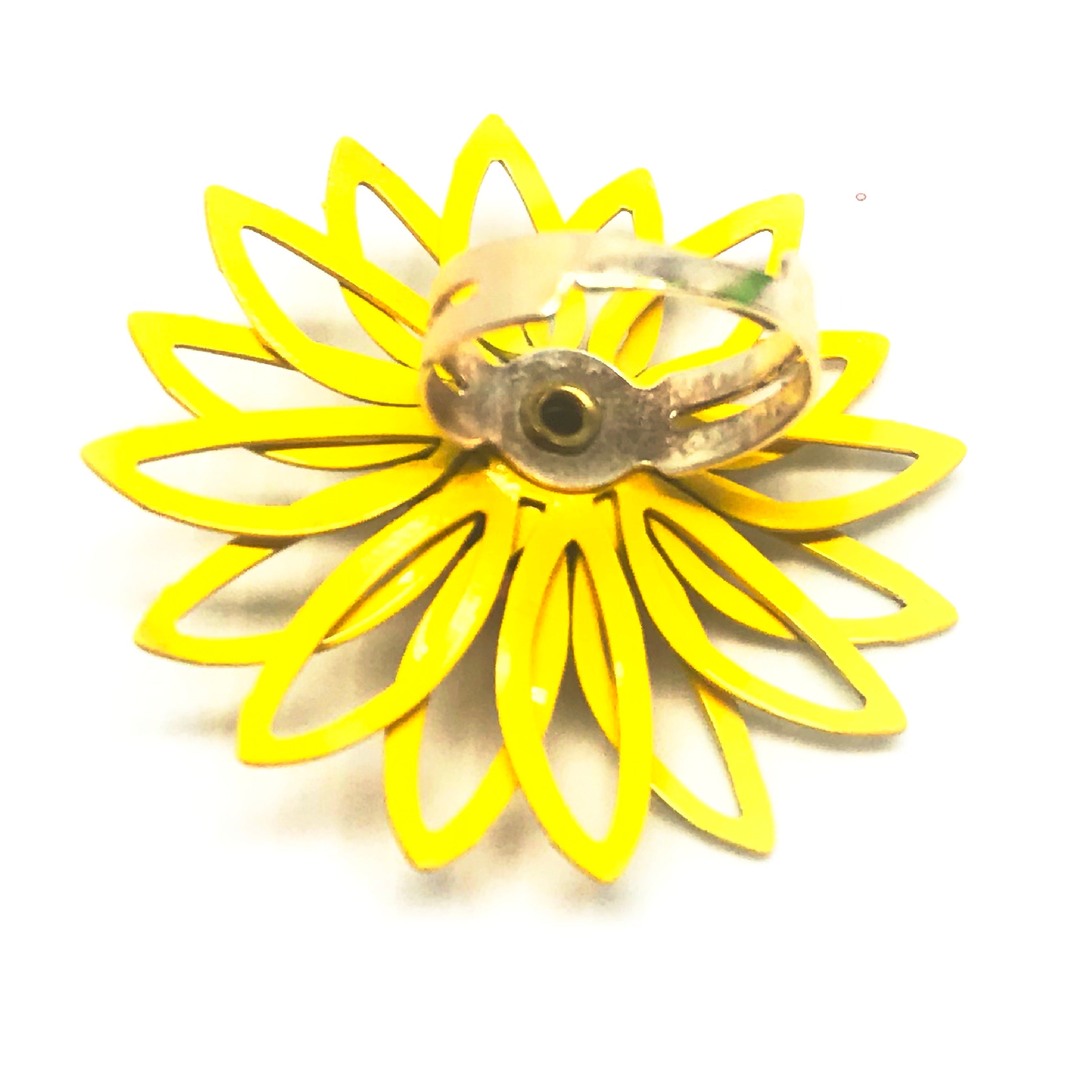 Enamelled Flower Ring